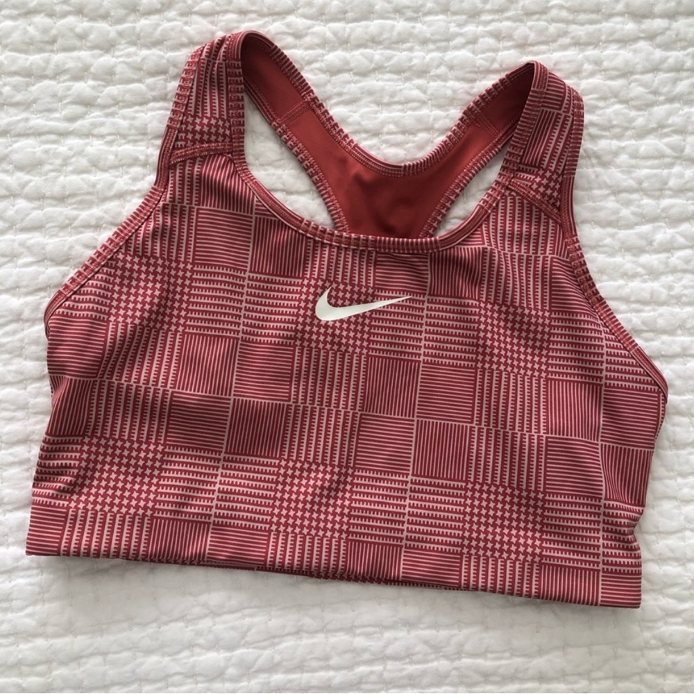 Nike pink patterned sports bra